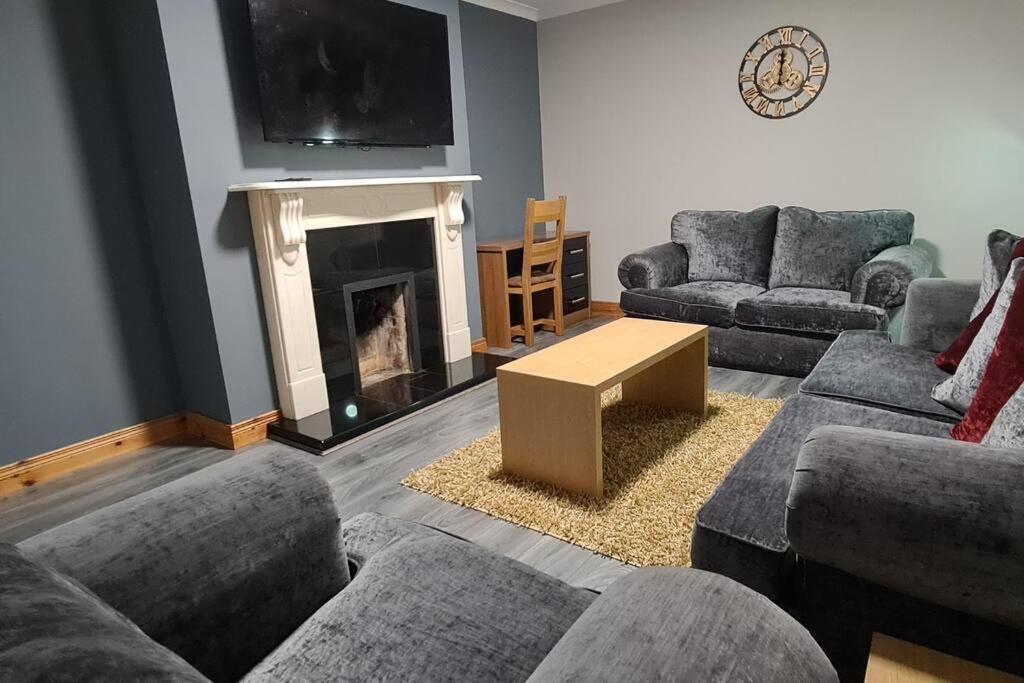 Millhouse Cottage A Luxury 3 Bed Bungalow Антрім Екстер'єр фото