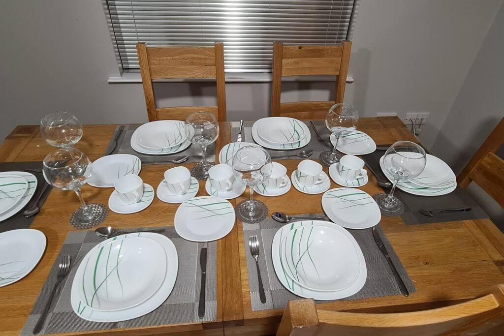 Millhouse Cottage A Luxury 3 Bed Bungalow Антрім Екстер'єр фото